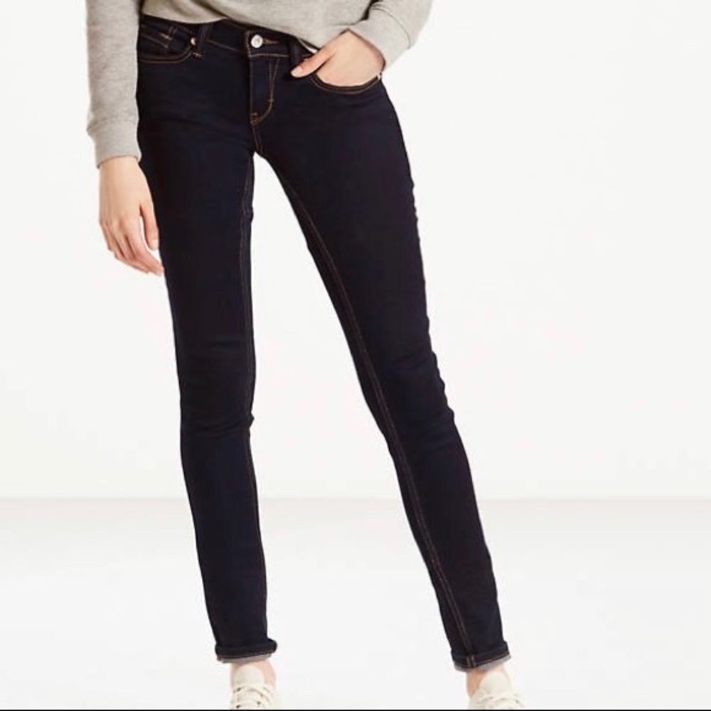Levi’s 524 Too Superlow Skinny Jeans Black